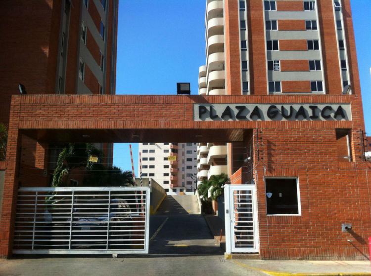 Apartamento en Alquiler Plaza Guaica Calle Arismendi