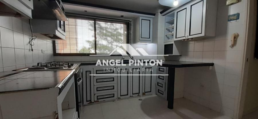 Foto Apartamento en Alquiler en Este, Maracaibo, Zulia - U$D 350 - APA230023 - BienesOnLine