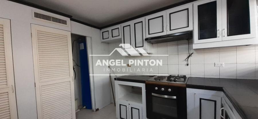 Foto Apartamento en Alquiler en Maracaibo, Zulia - U$D 350 - APA230029 - BienesOnLine