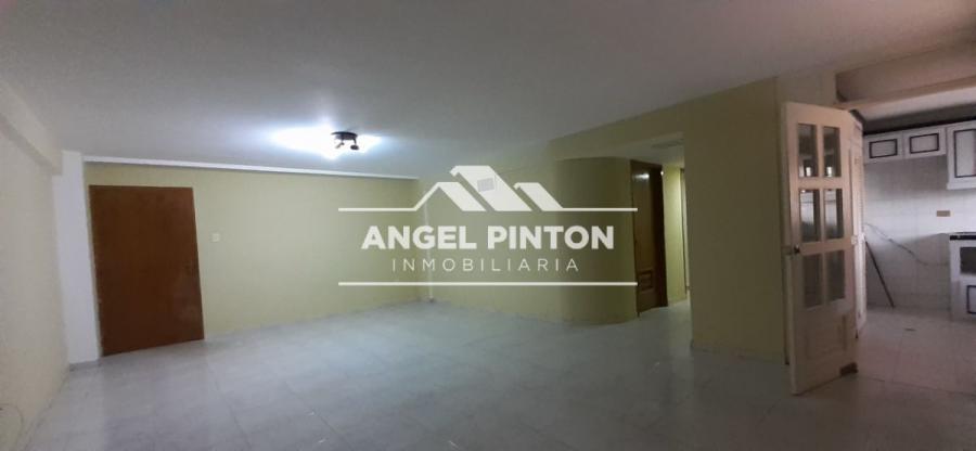 Foto Apartamento en Alquiler en Maracaibo, Zulia - U$D 350 - APA241117 - BienesOnLine