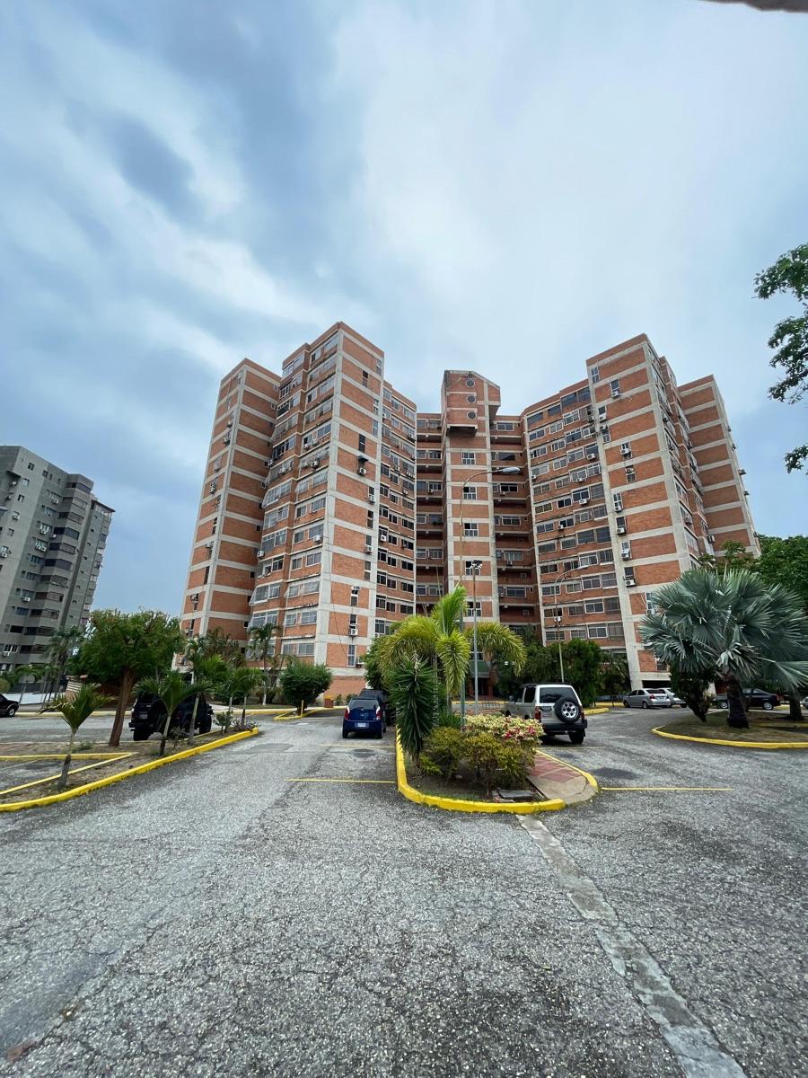 Foto Apartamento en Alquiler en Barquisimeto, Lara - U$D 350 - APA230470 - BienesOnLine