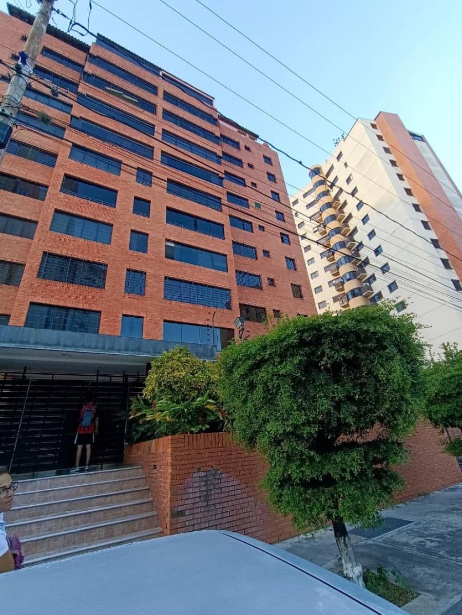 Foto Apartamento en Alquiler en Barquisimeto, Lara - U$D 350.000 - APA235216 - BienesOnLine