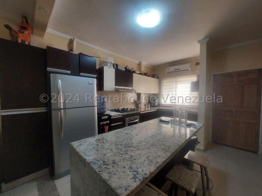 Foto Apartamento en Venta en Cabimas, Zulia - U$D 25.000 - APV231540 - BienesOnLine