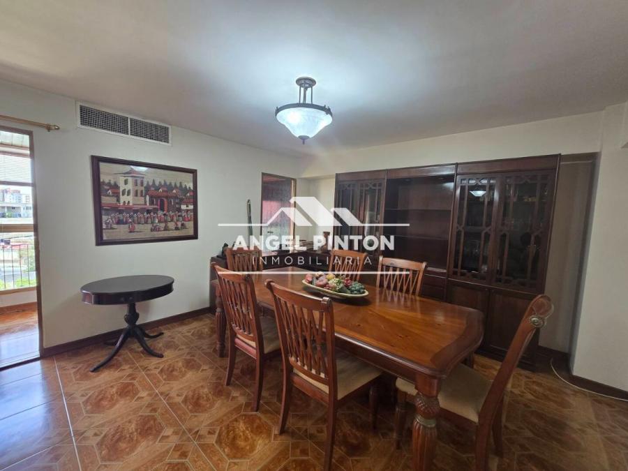 Foto Apartamento en Venta en Avenida 5 de Julio, Maracaibo, Zulia - U$D 45.000 - APV237659 - BienesOnLine