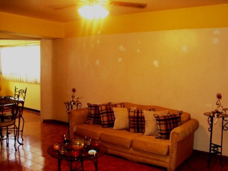 Foto Apartamento en Venta en Girardot, Maracay, Aragua - BsF 1.500.000 - APV50205 - BienesOnLine
