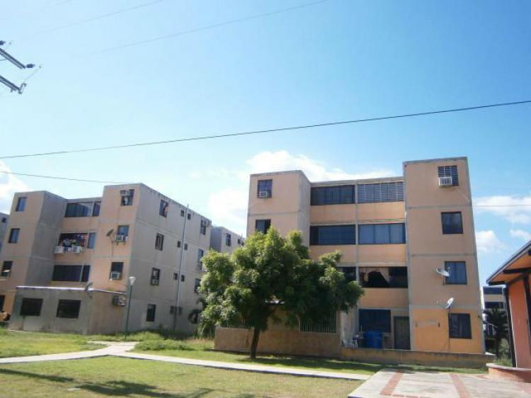 Apartamento en venta Buenaventura Municipio los Guayos Carabobo Código f 15-10516