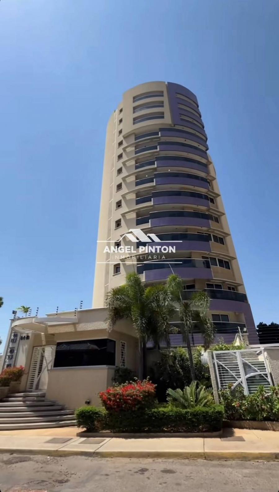 Foto Apartamento en Venta en Maracaibo, Zulia - U$D 135.000 - APV242457 - BienesOnLine