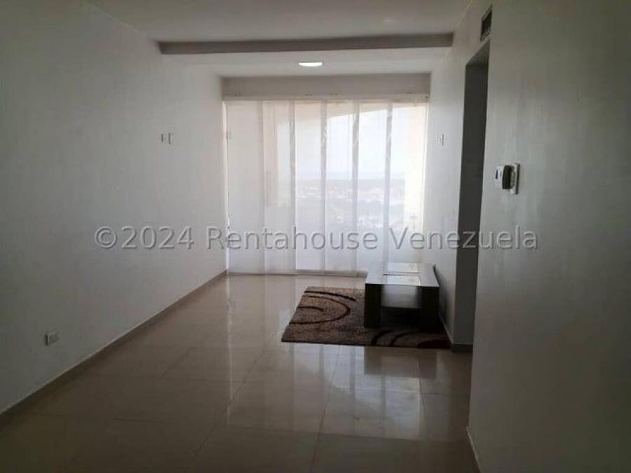 Apartamento en venta con pozo y planta en zona este