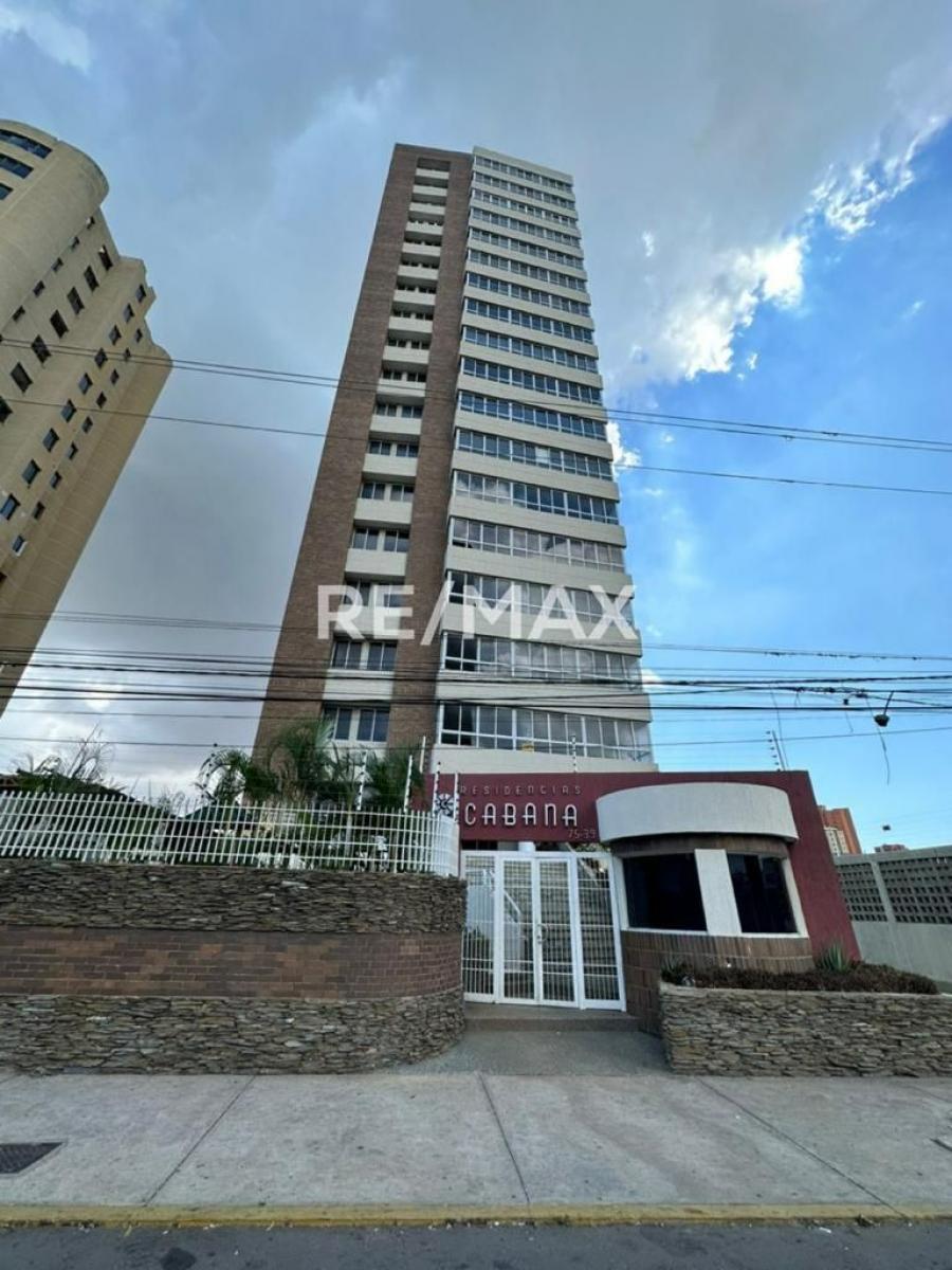 Foto Apartamento en Venta en Maracaibo, Zulia - U$D 142.400 - APV229775 - BienesOnLine