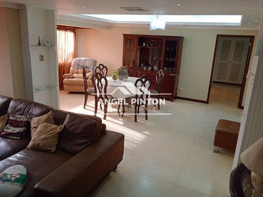 Foto Apartamento en Venta en Maracaibo, Zulia - U$D 29.000 - APV231226 - BienesOnLine