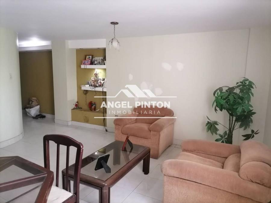 Foto Casa en Venta en Maracaibo, Zulia - U$D 9.500 - CAV232710 - BienesOnLine