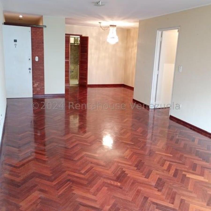 Foto Apartamento en Venta en El Cigarral, Distrito Federal - U$D 55.000 - APV236530 - BienesOnLine