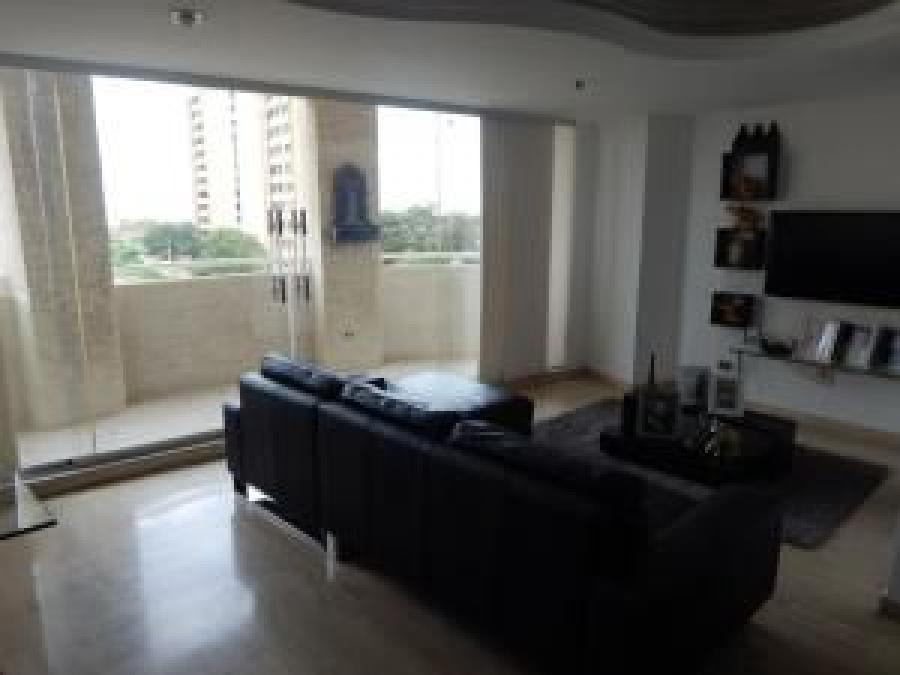 Foto Apartamento en Venta en Maracaibo, Zulia - BsF 130.000 - APV121218 - BienesOnLine