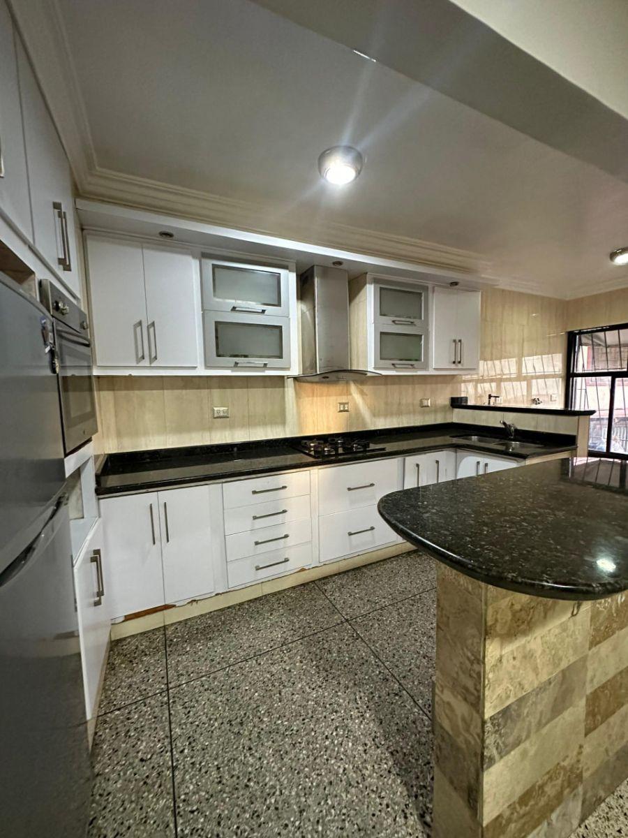 Foto Apartamento en Venta en Oeste, Barquisimeto, Lara - U$D 19.000 - APV232273 - BienesOnLine