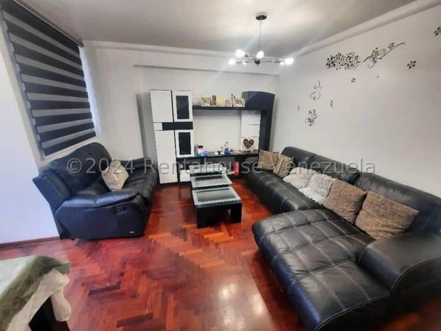 APARTAMENTO EN VENTA EN EL ROSAL