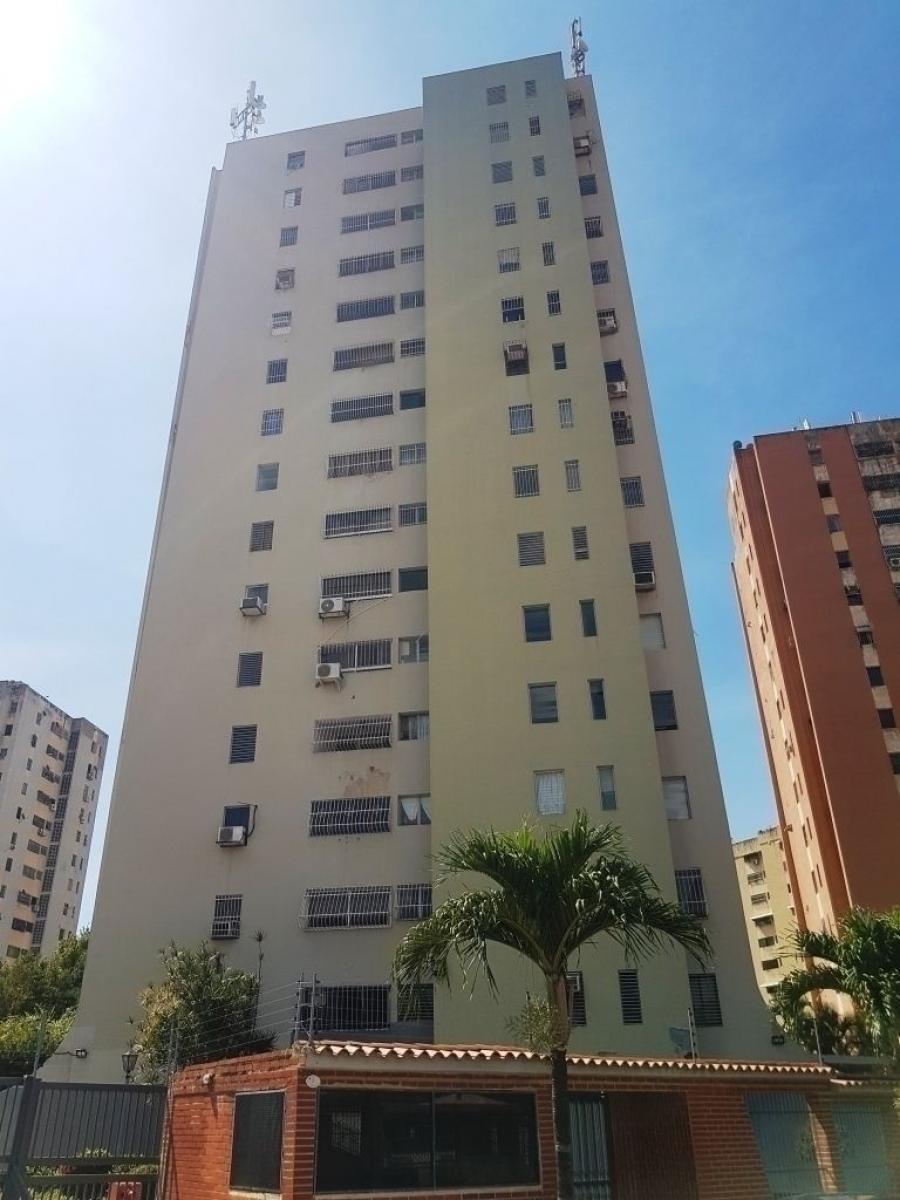 Foto Apartamento en Venta en TRIGAL NORTE, Valencia, Carabobo - U$D 25.000 - APV146098 - BienesOnLine