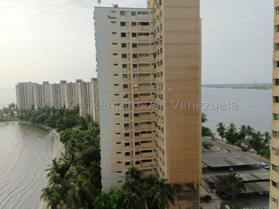 Foto Apartamento en Venta en Maracaibo, Zulia - U$D 11.500 - APV229785 - BienesOnLine