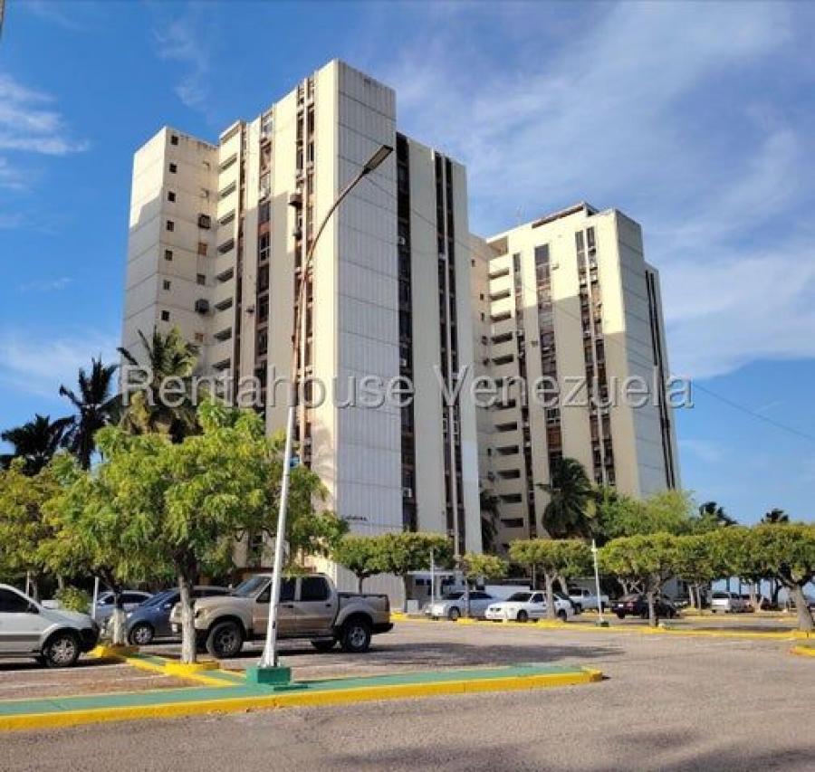 Apartamento en venta en Isla Dorada