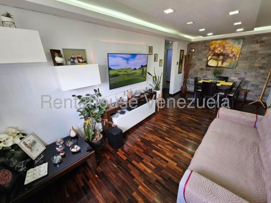 APARTAMENTO EN VENTA EN LA BONITA. TOTALMENTE REMODELADO.