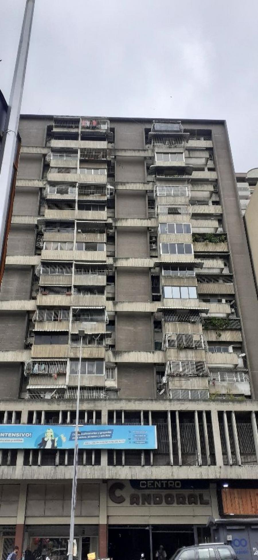 Foto Apartamento en Venta en Caracas, Distrito Federal - U$D 32.000 - APV226169 - BienesOnLine