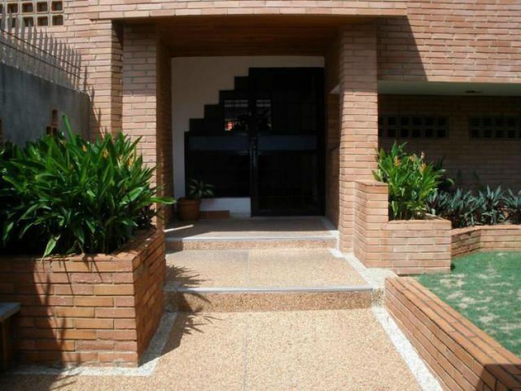 Foto Apartamento en Venta en La Lago, Maracaibo, Zulia - BsF 2.000.000 - APV50309 - BienesOnLine