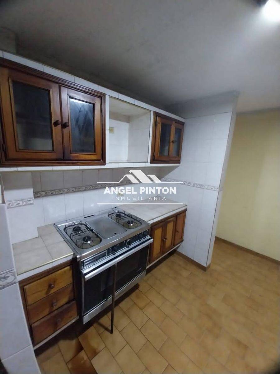 Foto Apartamento en Venta en Maracaibo, Zulia - U$D 9.000 - APV241776 - BienesOnLine