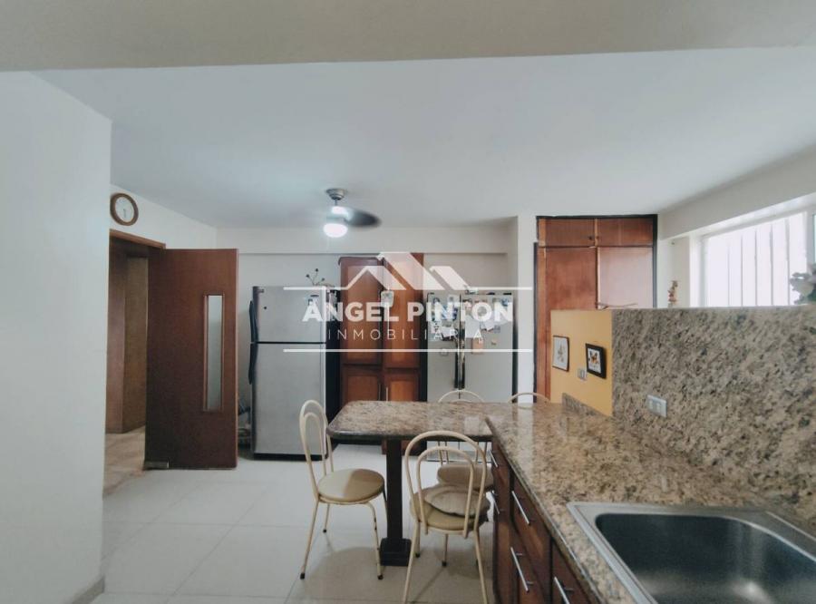 Foto Apartamento en Venta en NORTE LAS MERCEDES, Maracaibo, Zulia - U$D 28.500 - APV229885 - BienesOnLine