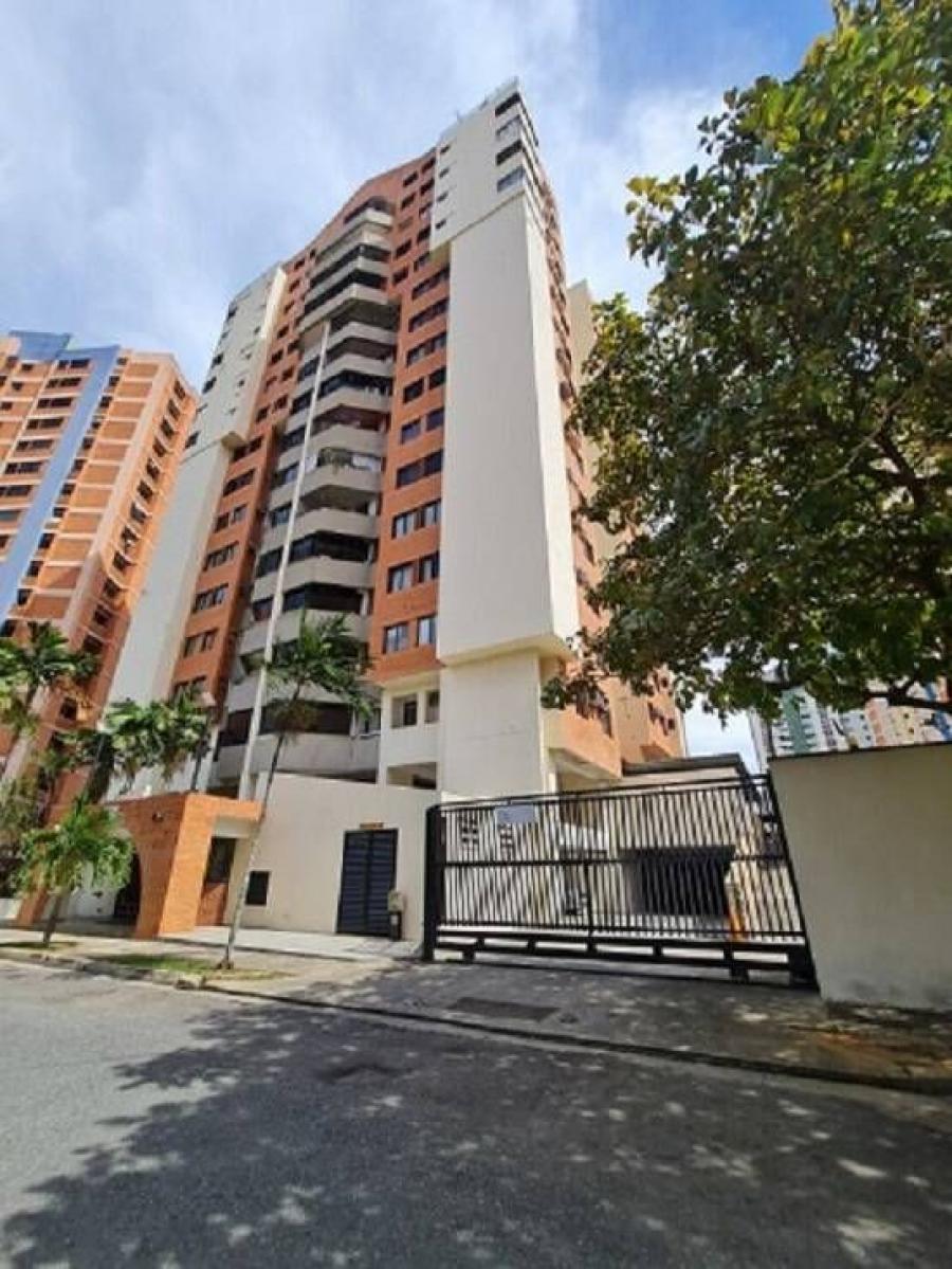 Foto Apartamento en Venta en LOS MANGOS, Valencia, Carabobo - U$D 32.000 - APV146908 - BienesOnLine