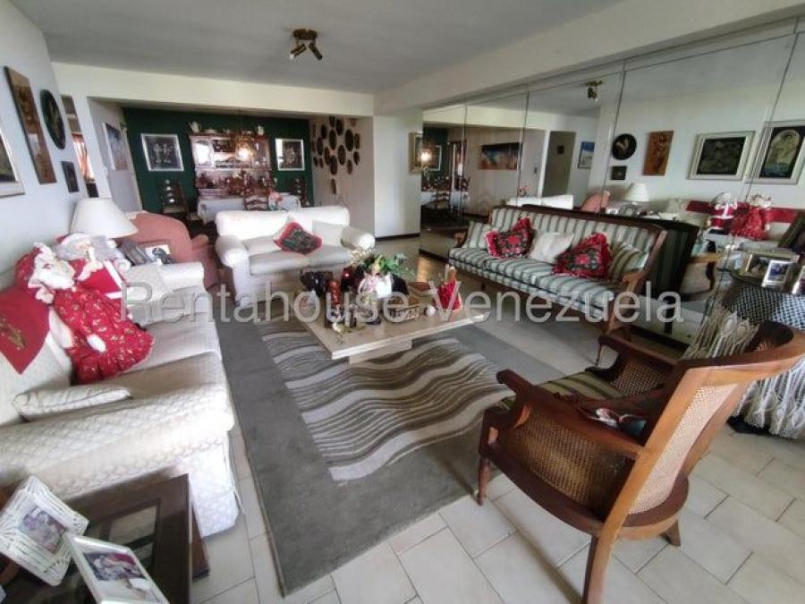 Foto Apartamento en Venta en LOS NARANJOS, Caracas, Distrito Federal - U$D 135.000 - APV242305 - BienesOnLine