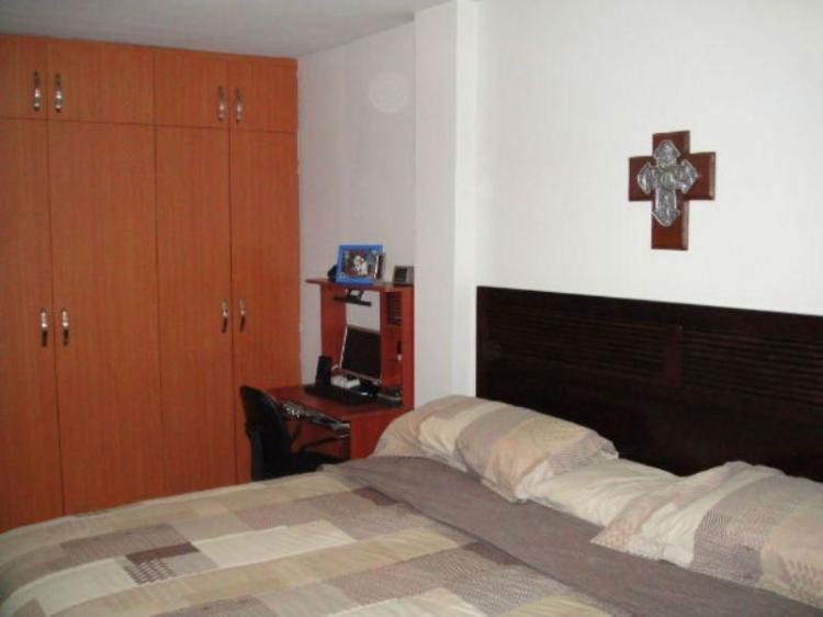 Foto Apartamento en Venta en Milagro Norte, Maracaibo, Zulia - BsF 4.400.000 - APV51746 - BienesOnLine