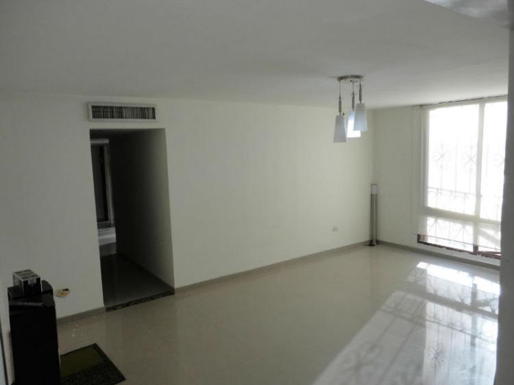 Foto Apartamento en Venta en Lago Mar Beach, Maracaibo, Zulia - BsF 3.200.000 - APV52786 - BienesOnLine