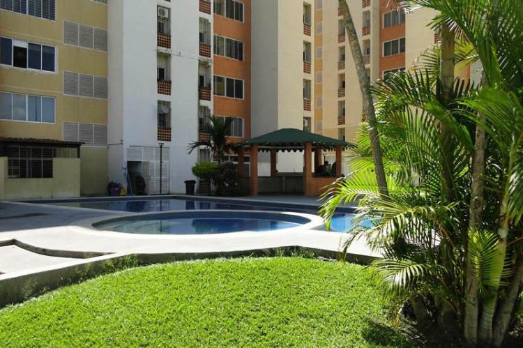 Apartamento en Venta en Naguanagua, CodFLEX 13-6902 Ybra