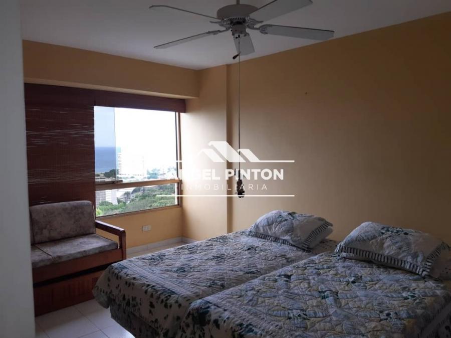 Foto Apartamento en Venta en La Guaira, Vargas - U$D 80.000 - APV241664 - BienesOnLine