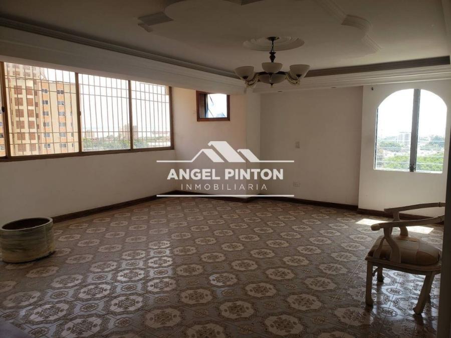 Foto Apartamento en Venta en Plaza Republica, Maracaibo, Zulia - U$D 25.000 - APV235413 - BienesOnLine