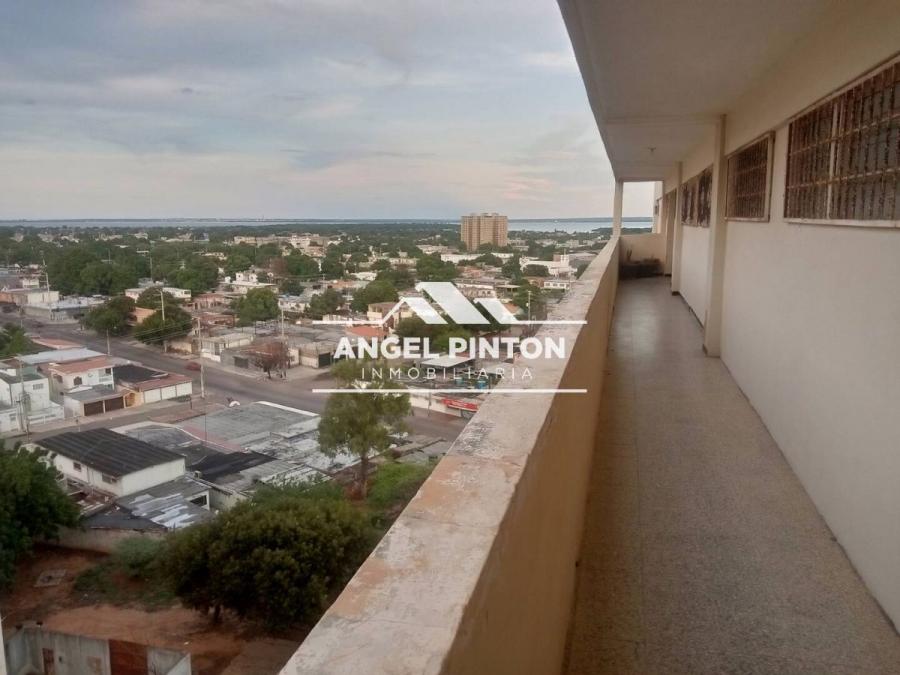 APARTAMENTO EN VENTA EN RESIDENCIAS EL ROSAL MARACAIBO API 7545