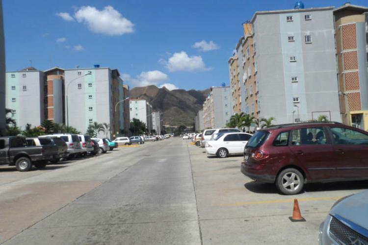 Foto Apartamento en Venta en Los Guayos, Carabobo - BsF 33.850.000 - APV76326 - BienesOnLine