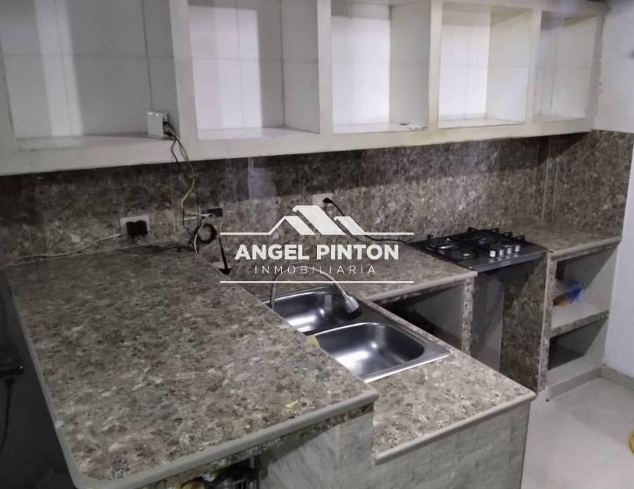 APARTAMENTO EN VENTA KIMURA MARACAIBO API 6851 JANETTE PEREZ