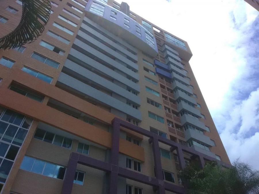 Apartamento en Venta La Trigaleña Valencia 213648 PRR Rosangel Parraga +58-414-4266693 