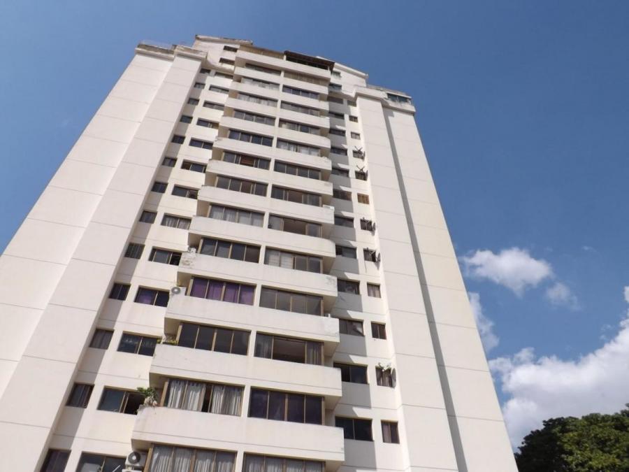 Foto Apartamento en Venta en La trigalea, Valencia, Carabobo - U$D 31.500 - APV133616 - BienesOnLine