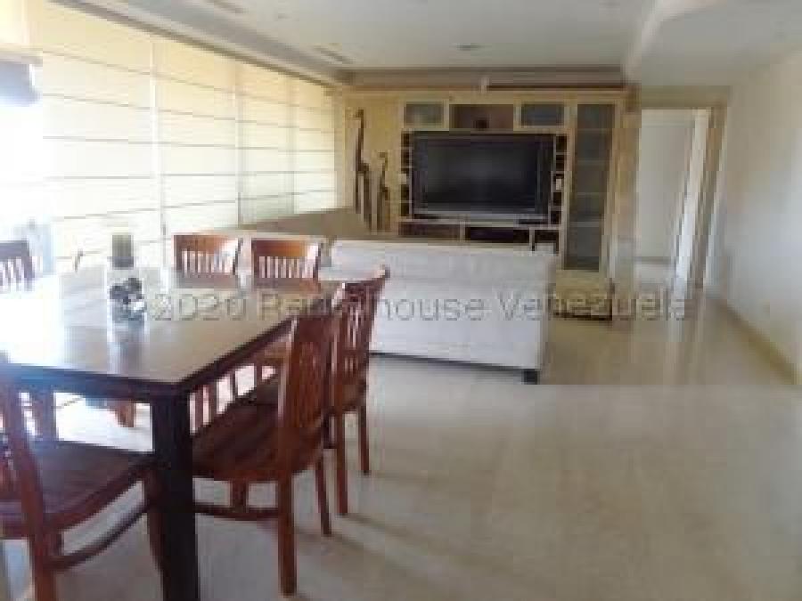 Foto Apartamento en Venta en La Trigalea, Valencia, Carabobo - U$D 210.000 - APV138506 - BienesOnLine