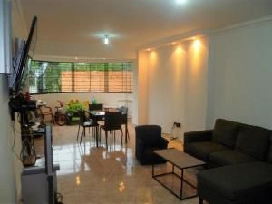 Foto Apartamento en Venta en Las chimeneas, Valencia, Carabobo - U$D 35.000 - APV136785 - BienesOnLine