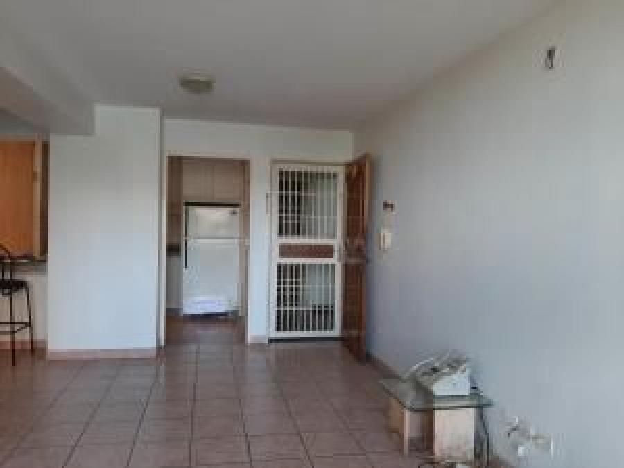Foto Apartamento en Venta en Las Chimeneas, Valencia, Carabobo - U$D 21.000 - APV140448 - BienesOnLine