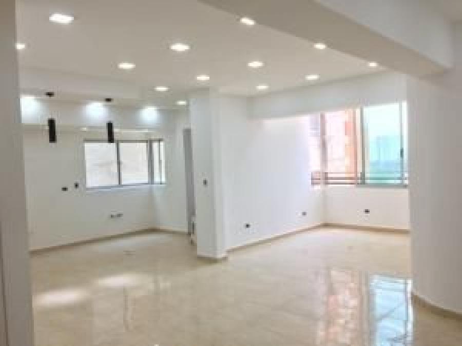 Foto Apartamento en Venta en Las chimeneas, Valencia, Carabobo - U$D 59.000 - APV137300 - BienesOnLine