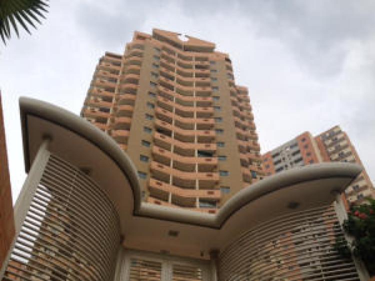 Foto Apartamento en Venta en Las Chimeneas, Valencia, Carabobo - BsF 80.000.000 - APV81413 - BienesOnLine