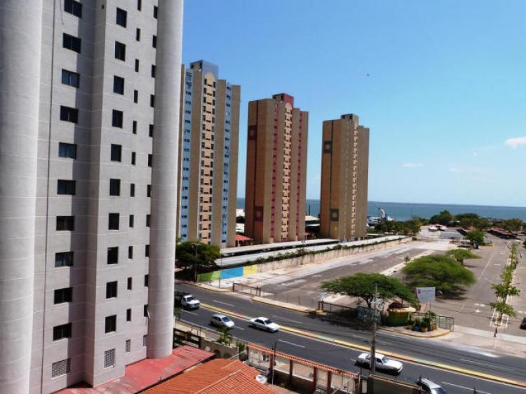 Foto Apartamento en Venta en Maracaibo, Zulia - BsF 4.800.000 - APV54109 - BienesOnLine
