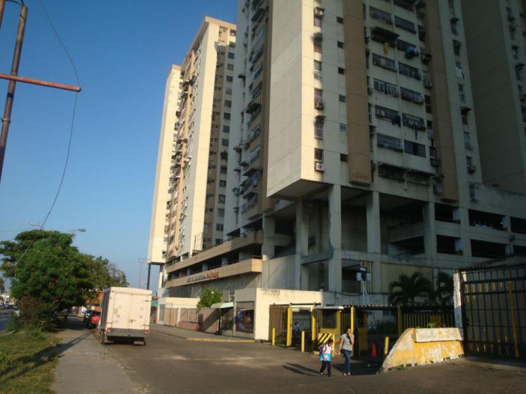 Foto Apartamento en Venta en Maracay, Aragua - BsF 17.200.000 - APV70733 - BienesOnLine