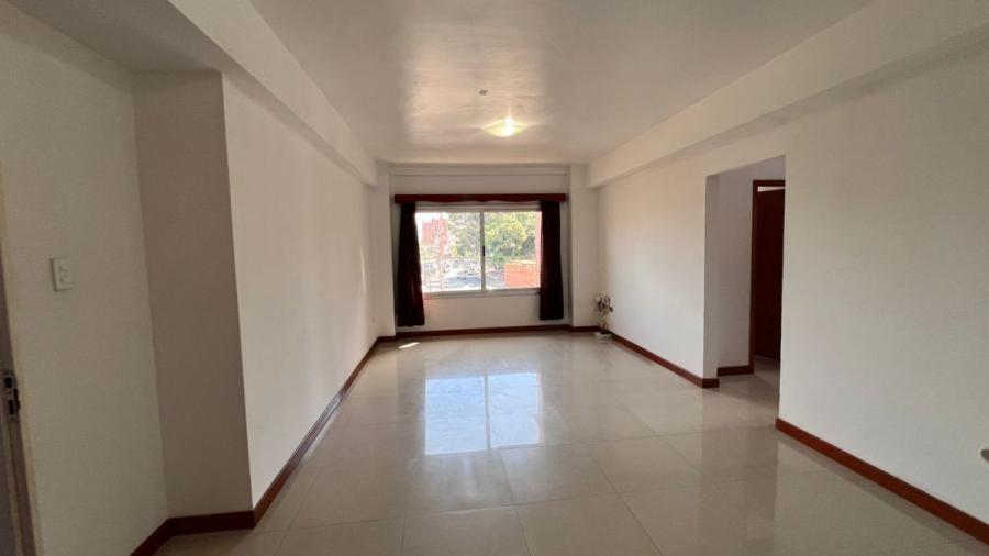 Apartamento en Venta - Parque Los Leones. 