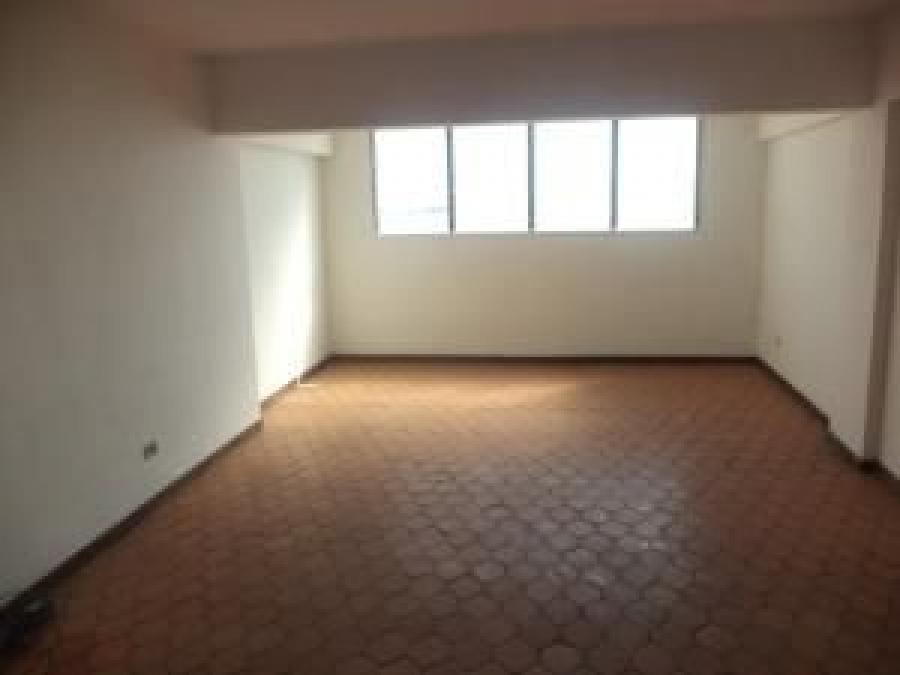 Foto Apartamento en Venta en Parroquia San Jose, Valencia, Carabobo - U$D 11.500 - APV138980 - BienesOnLine