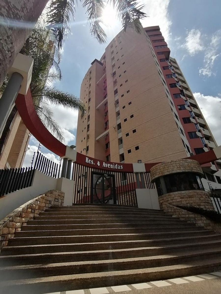 Foto Apartamento en Venta en URBANIZACION EL PARRAL VALENCIA, URBANIZACION EL PARRAL VALENCIA, Carabobo - U$D 110.000 - APV210887 - BienesOnLine