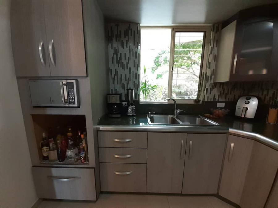 Foto Apartamento en Venta en Valencia, Valencia, Carabobo - U$D 53.000 - APV233386 - BienesOnLine